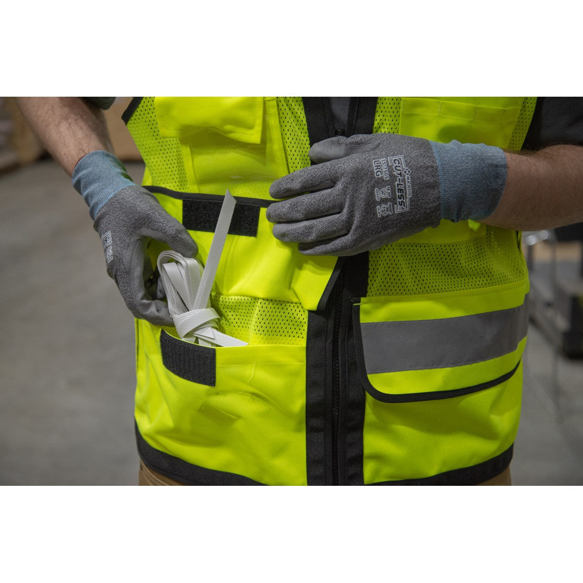 75-3245 Majestic Zipper Front High Vis Heavy Duty Mesh Vest, ANSI 2, L — 1 Each or 50 Each — FREE SHIPPING*