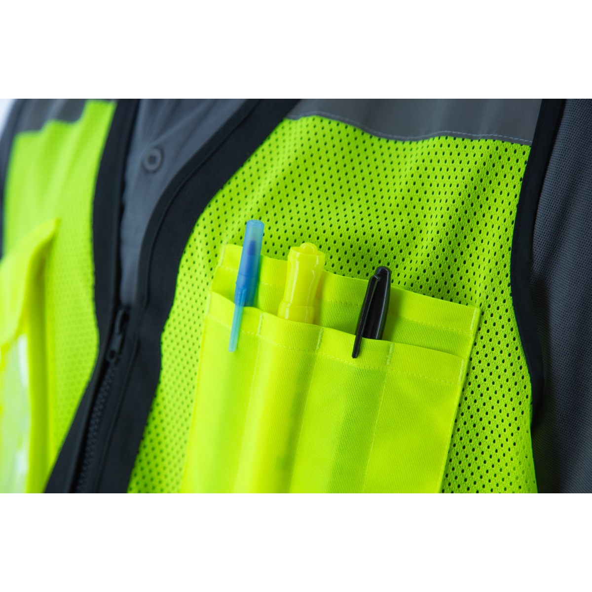 75-3245 Majestic Zipper Front High Vis Heavy Duty Mesh Vest, ANSI 2, L — 1 Each or 50 Each — FREE SHIPPING*
