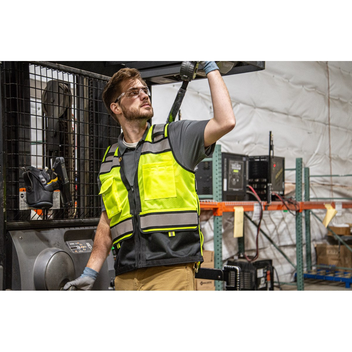 75-3247 Majestic Zipper Front High Vis HD Black Bottom Mesh Vest, ANSI 2, L — 1 Each or 50 Each — FREE SHIPPING*