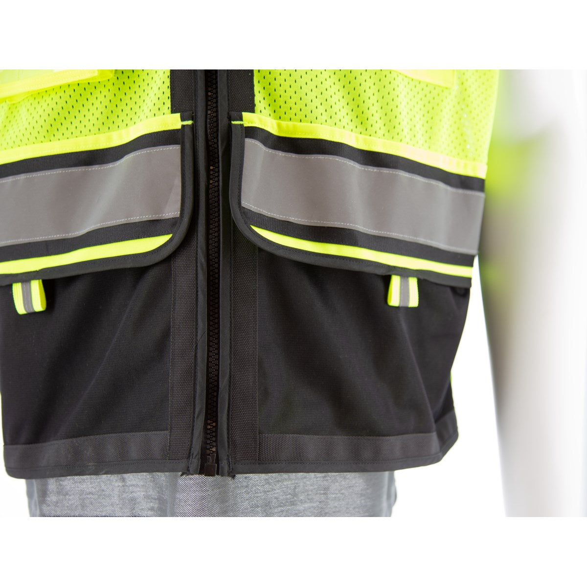 75-3247 Majestic Zipper Front High Vis HD Black Bottom Mesh Vest, ANSI 2, L — 1 Each or 50 Each — FREE SHIPPING*