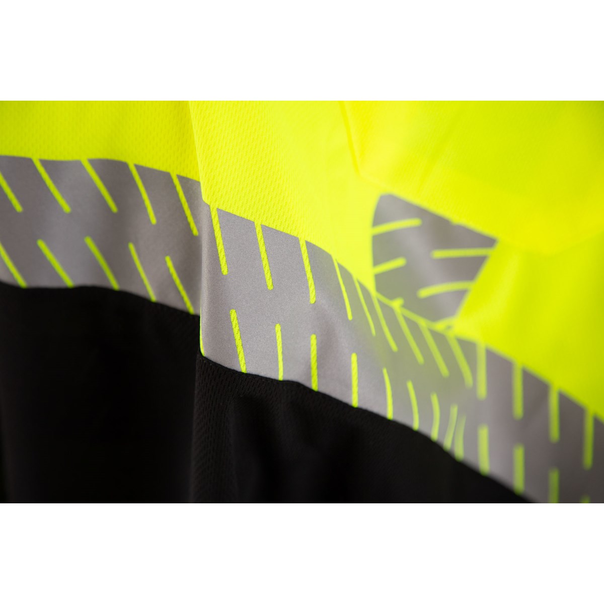 75-5357 Majestic High Visibility Shirt with Reflective Chainsaw Striping, ANSI 3, R — 1 Each or 25 Each — FREE SHIPPING*